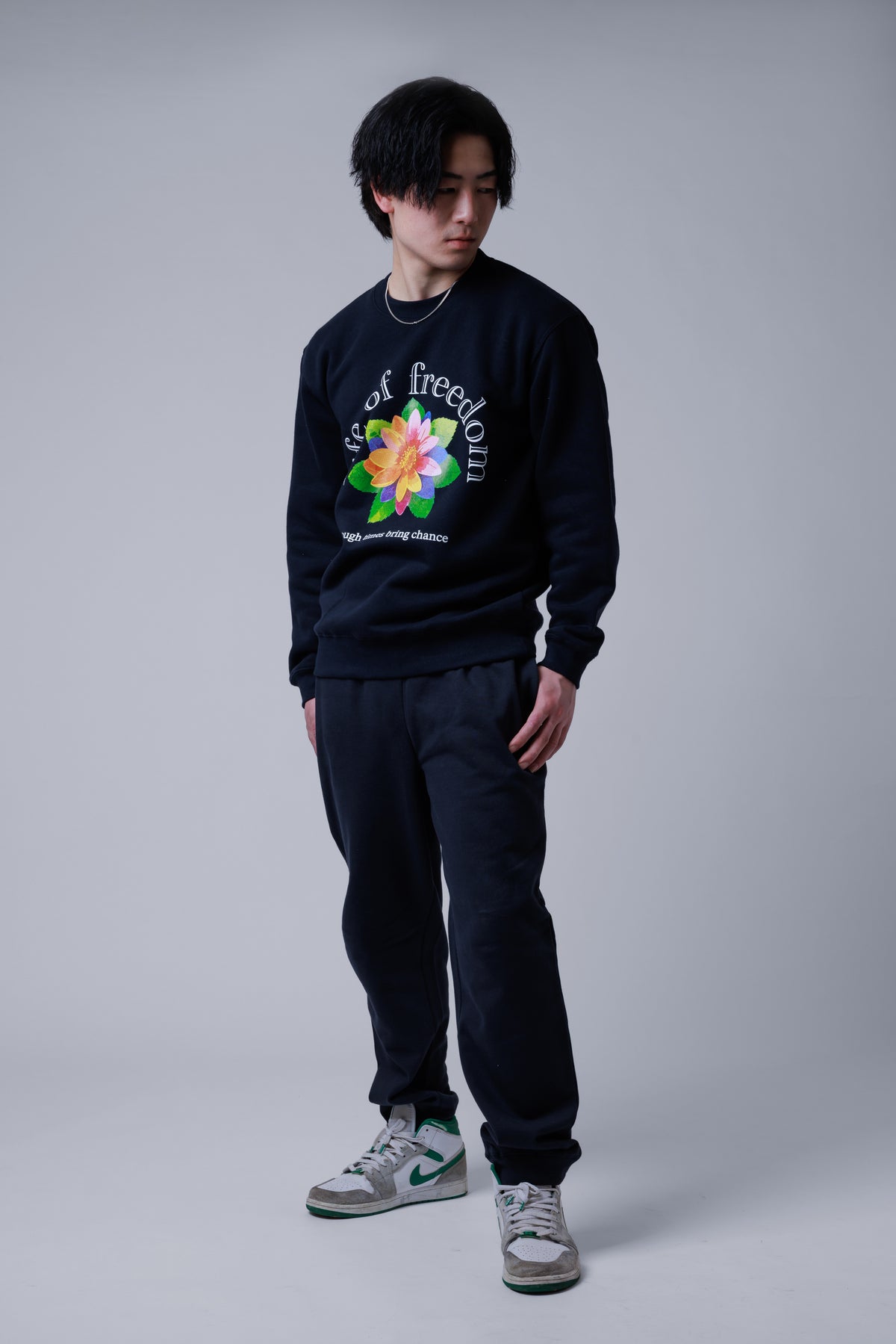 LOF flower crew sweat